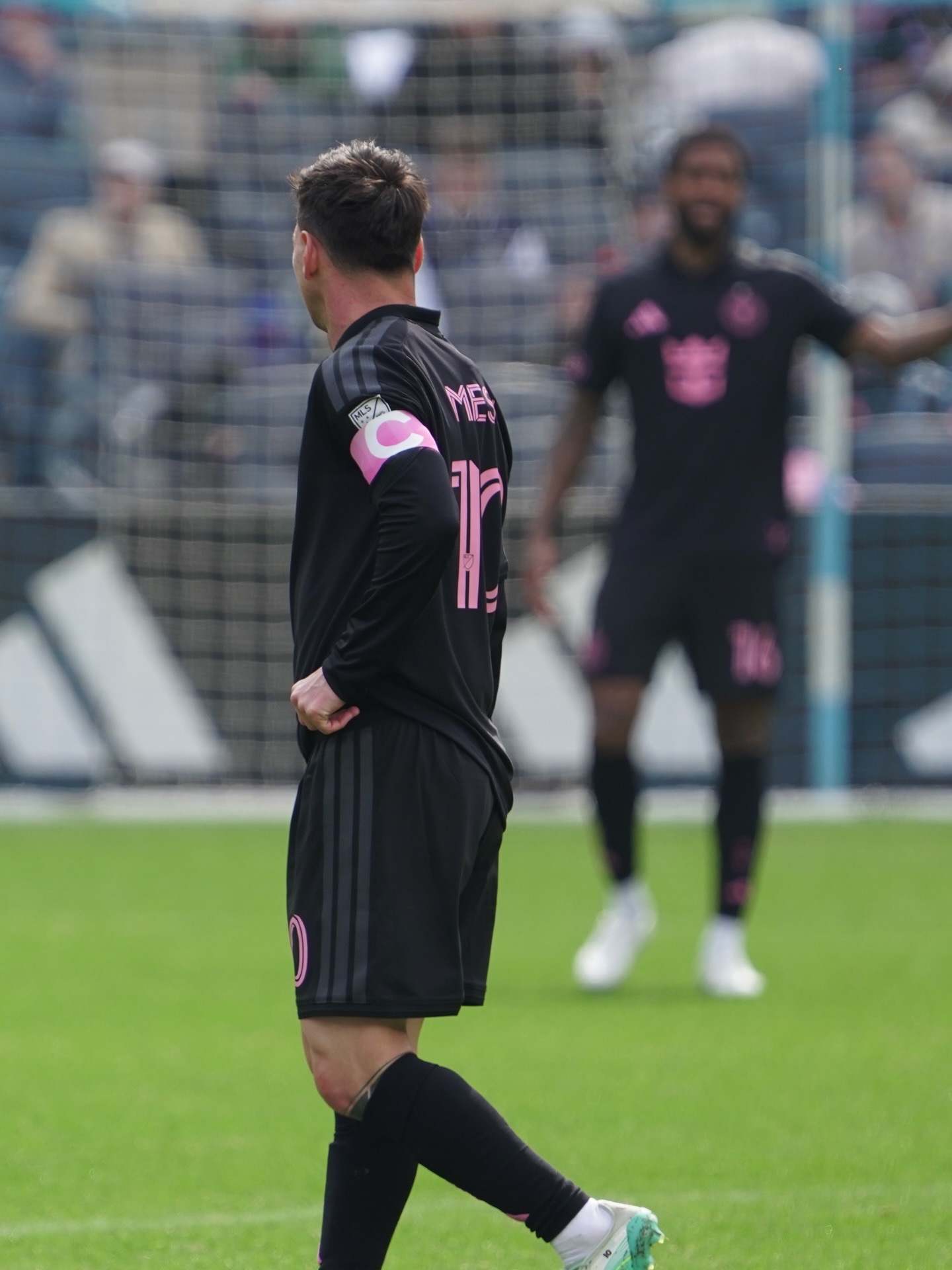 梅西-扬基体育场🏟️梅西纽约城2比3迈阿密国际梅西任意球破门