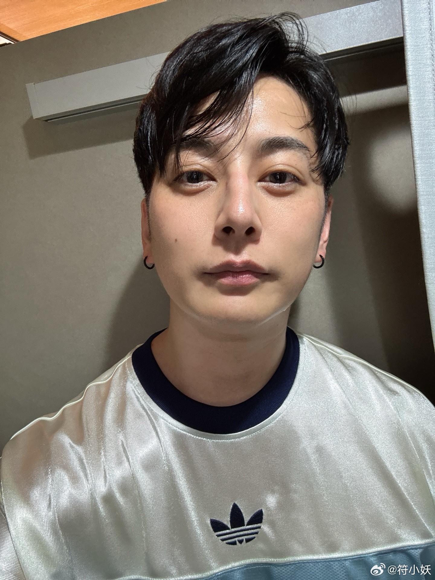 石黑英雄石黑新图预览石黑动态 锻炼，及今日look【石黑桑ins快拍及dy群更新