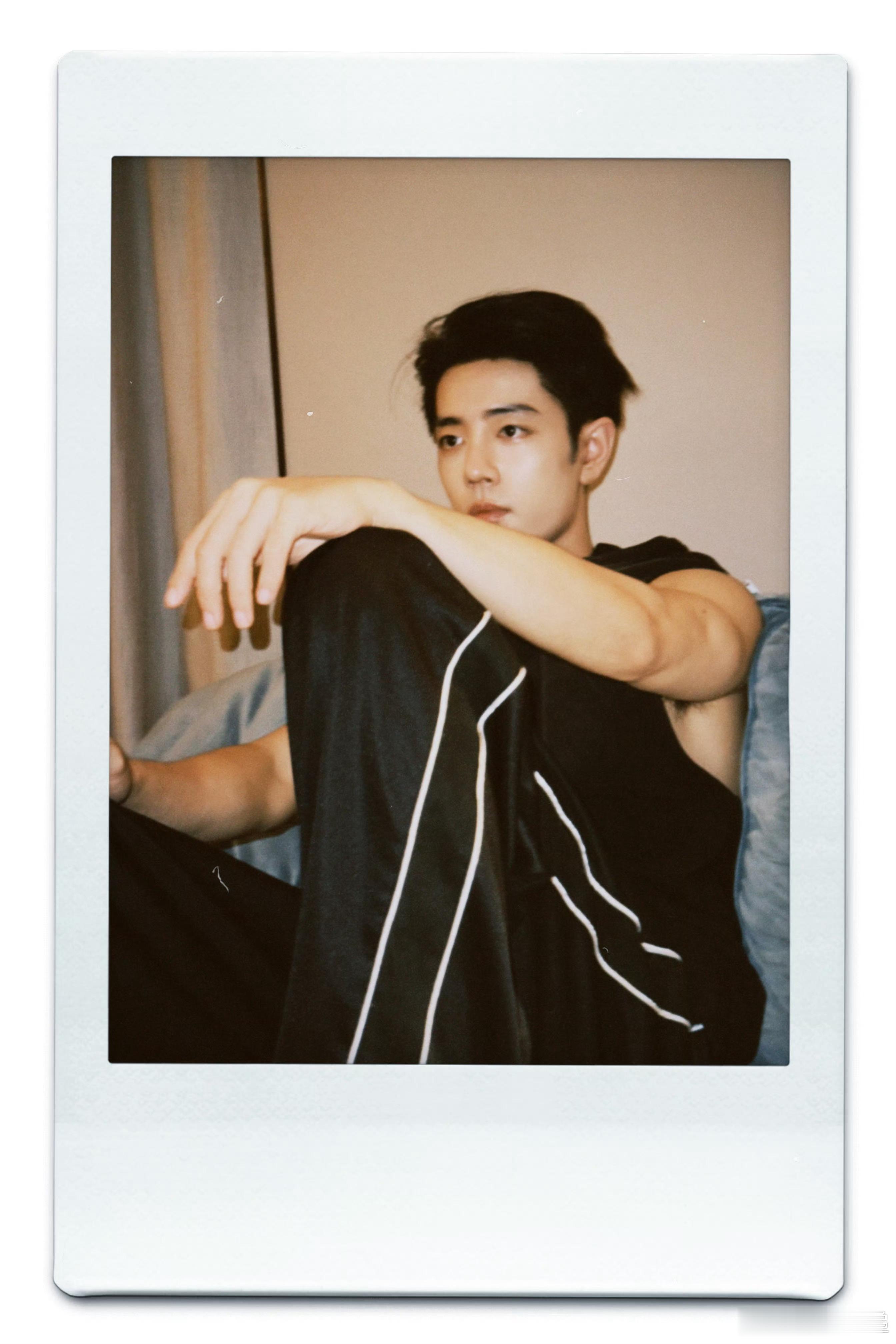 肖战粉丝想要肖战粉丝得到 催粮成功！高清原图已get，开心转圈！ 