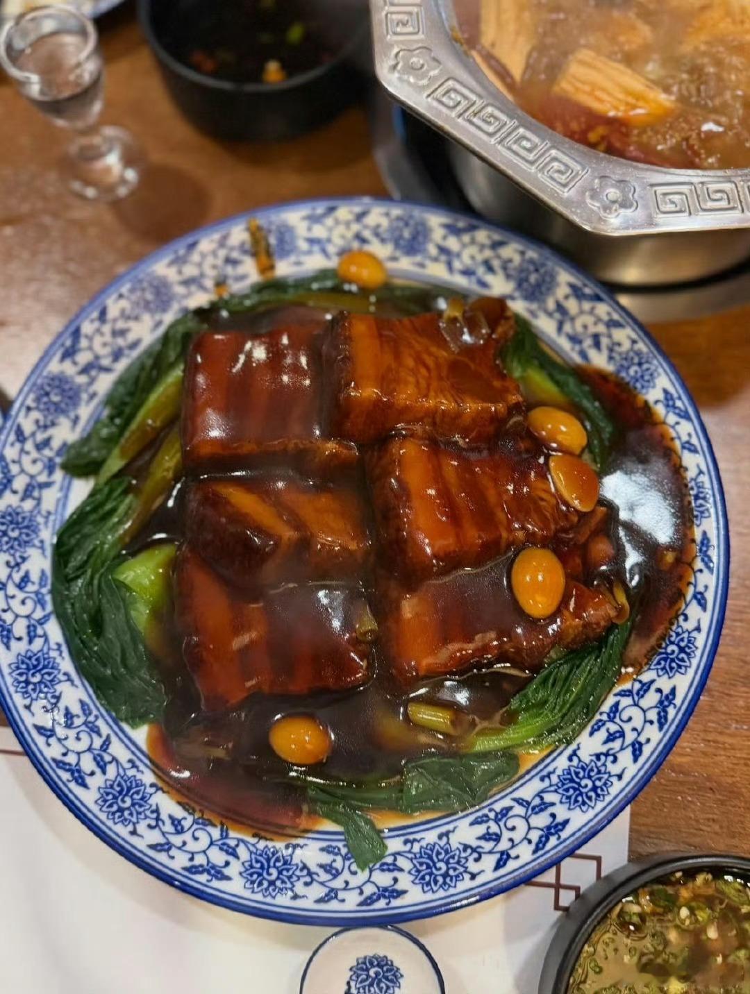 宋慧乔晒中国菜宋慧乔ins晒中国菜宋慧乔ins晒中国菜，看起来不错，[送花花][