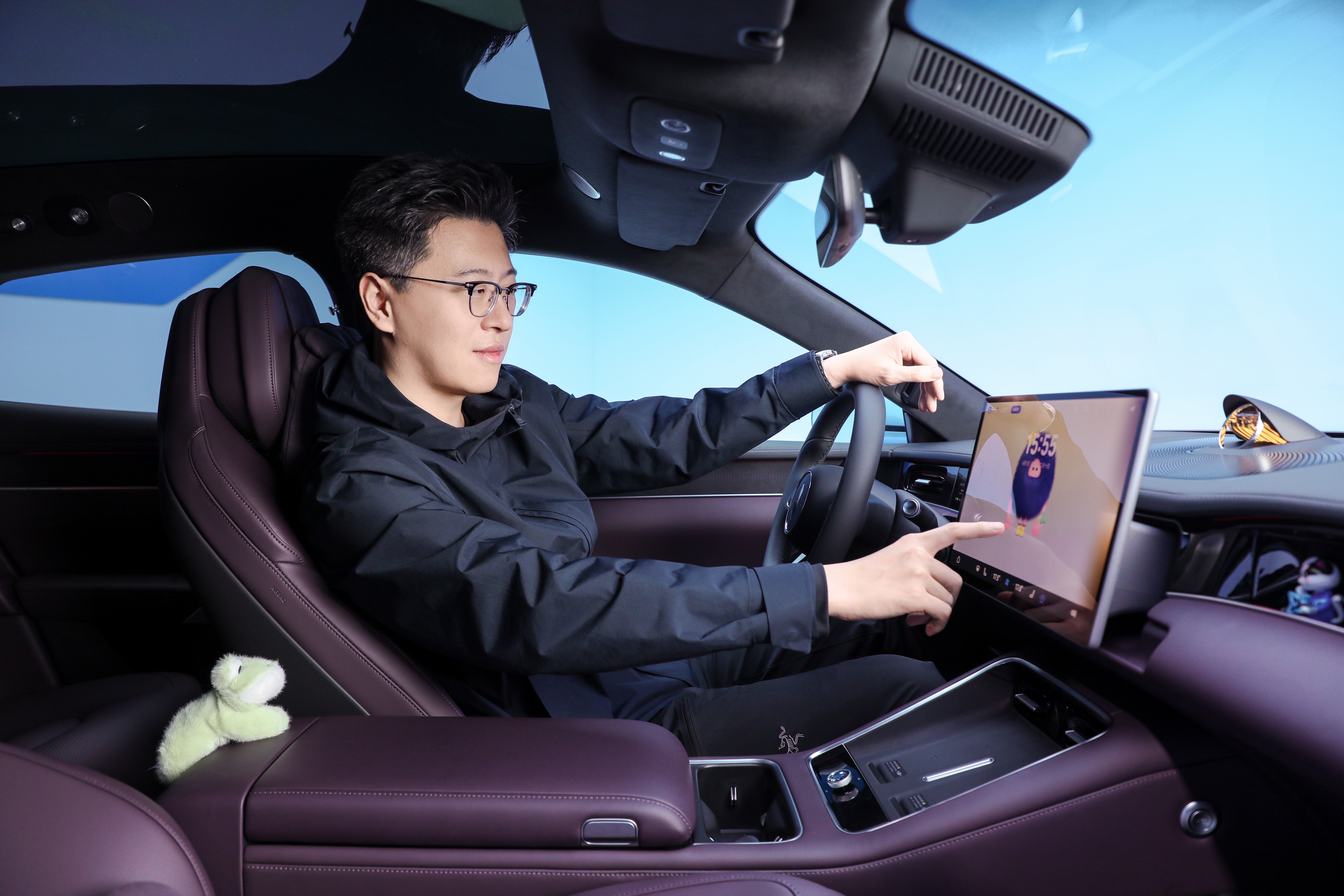 兄弟们，183颜值博主 又上线了尚界Z7谁看谁尚头