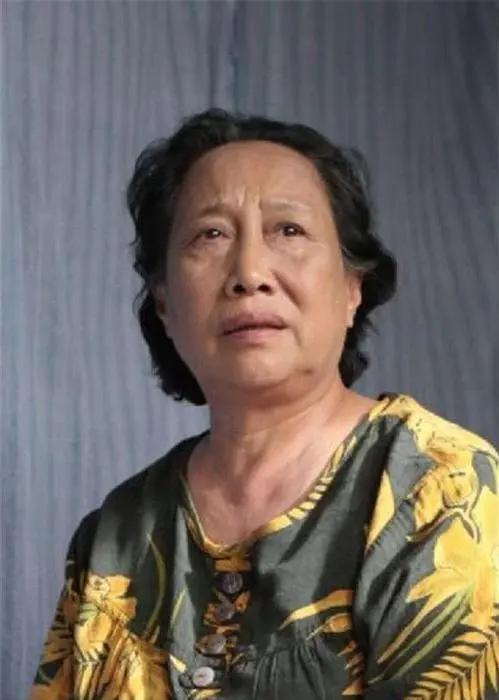 1980年，演员孙桂田花2.6万在北京故宫旁买了一个四合院，后来她又陆陆续续买了
