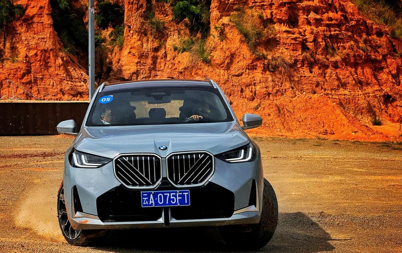 我称之为最美宝马 X3全新一代宝马X3长轴距版是一台产品力极其均衡的车型，轴距加