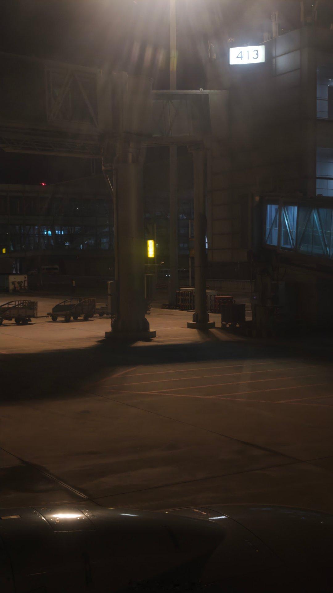 越晚越是D楼出差日记