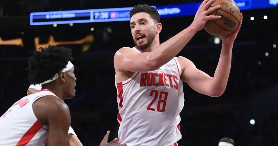 我是真的不能理解，申京G5这场打得差吗？湖人各种包夹申京，如果申京视野差一点，如