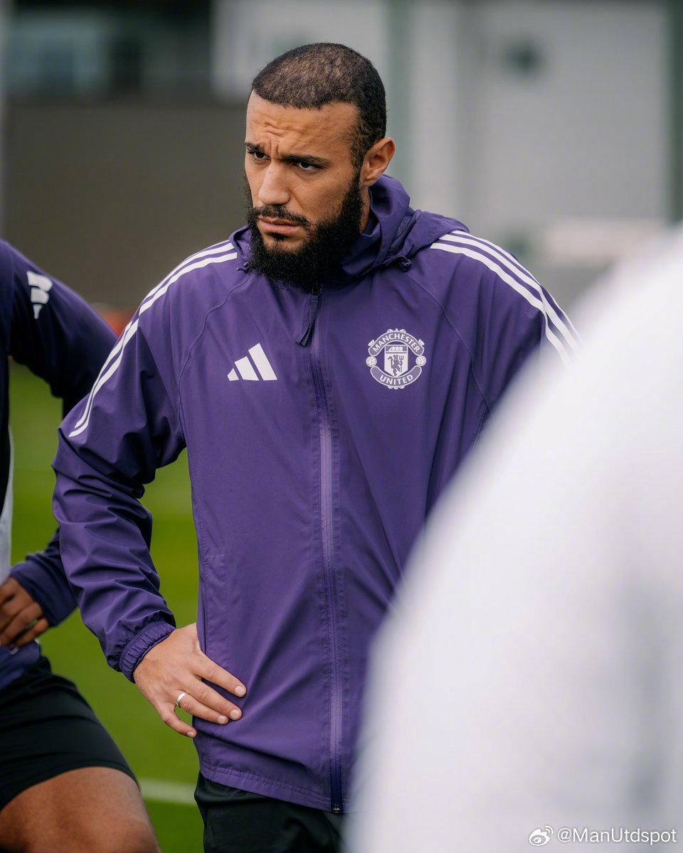 全队备战下一场和布莱顿的比赛⚽ManUtdspot[超话]曼联英超联赛 ​​​