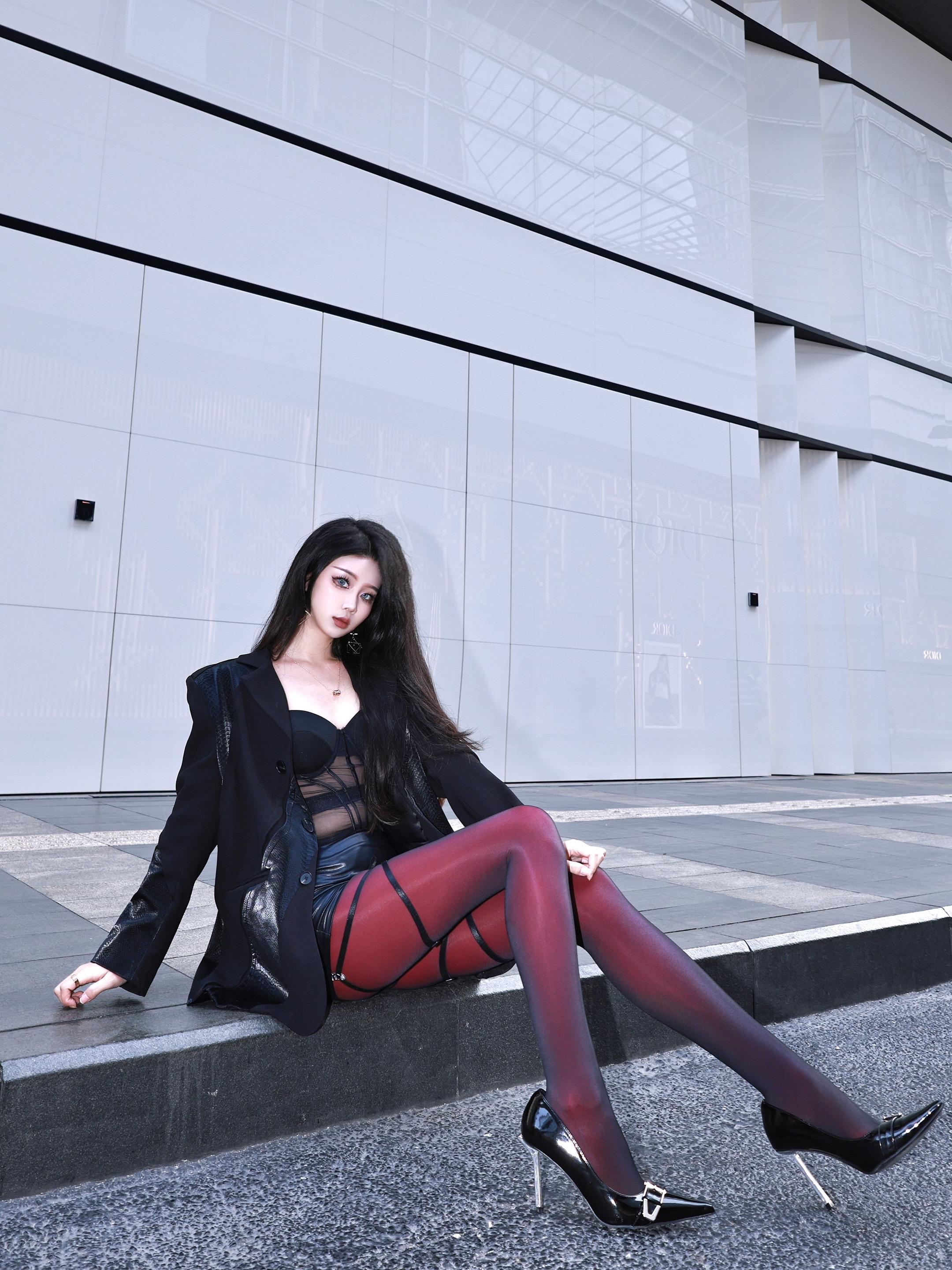 我要的是绝对压制。