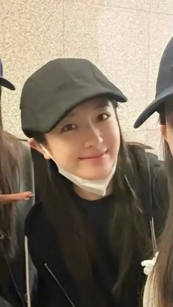 饱饱回母校了，被偶遇了，好嫩啊