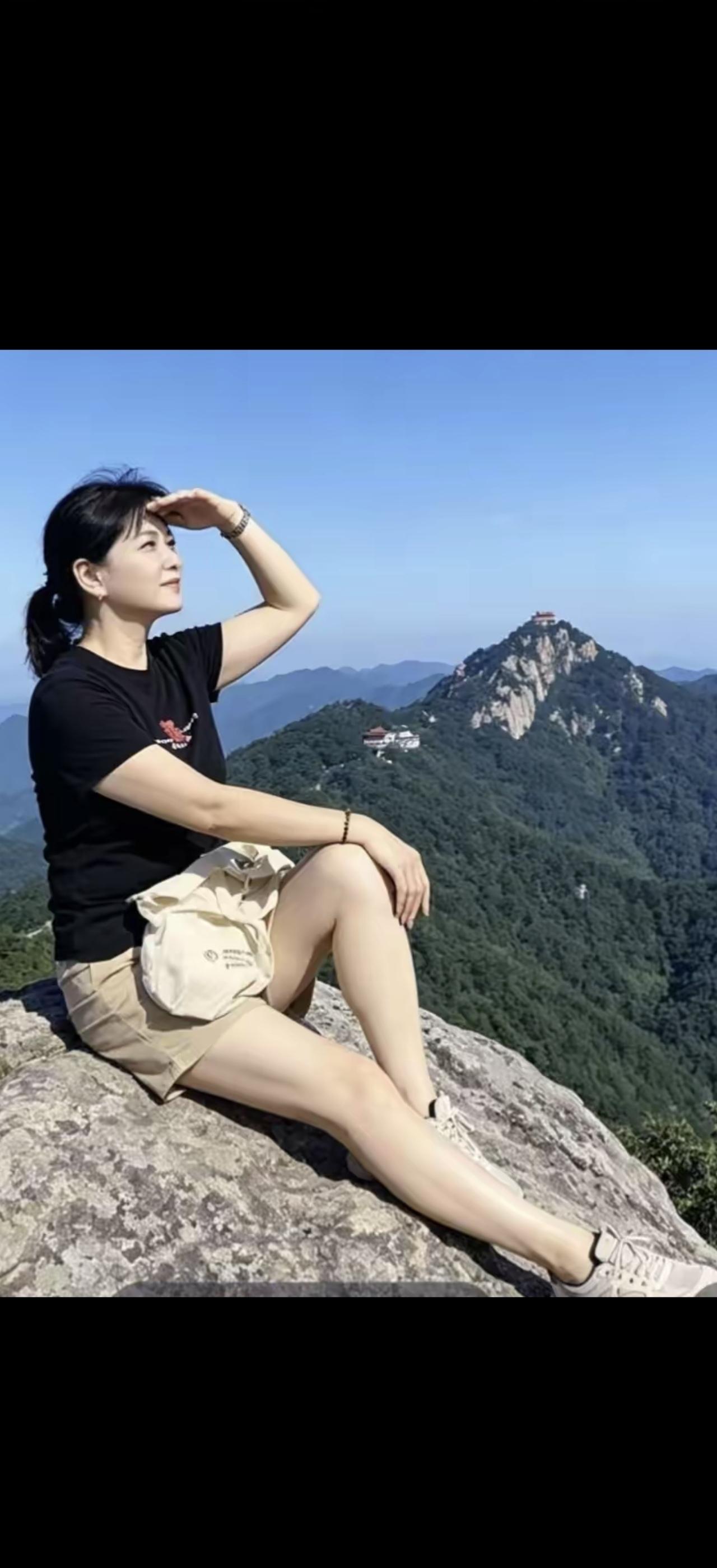 山高水长，心旷神怡。