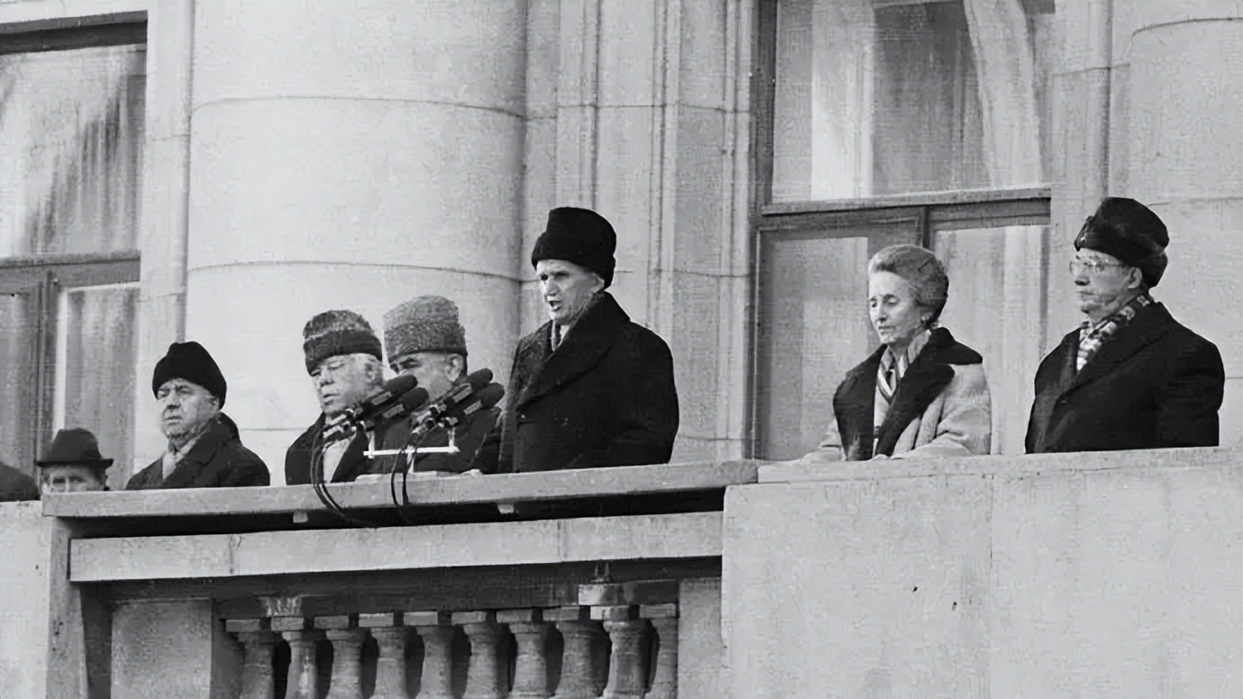 飞扬军事 1989年12月22日，罗马尼亚内战爆发烽火问鼎计划