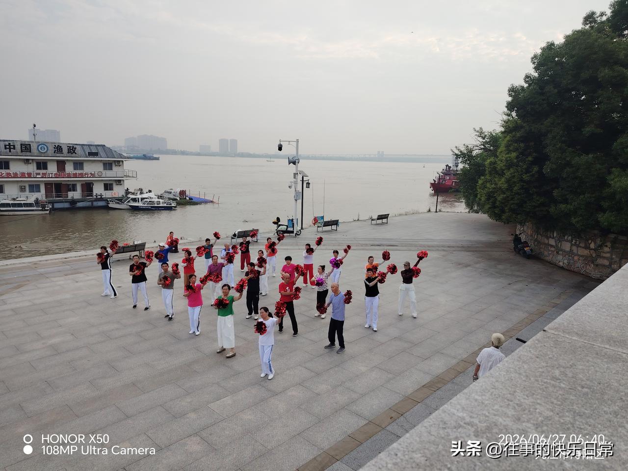现在高考和几十年前有啥不一样现在高考更精彩更科学