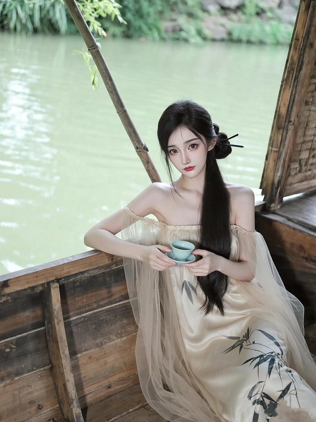 只看不赞 是小笨蛋 ​​​