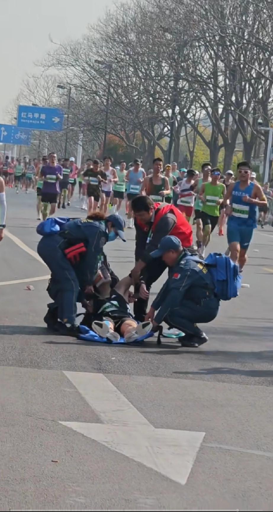 扬州半程马拉松，不是所有人都适合跑马拉松的。