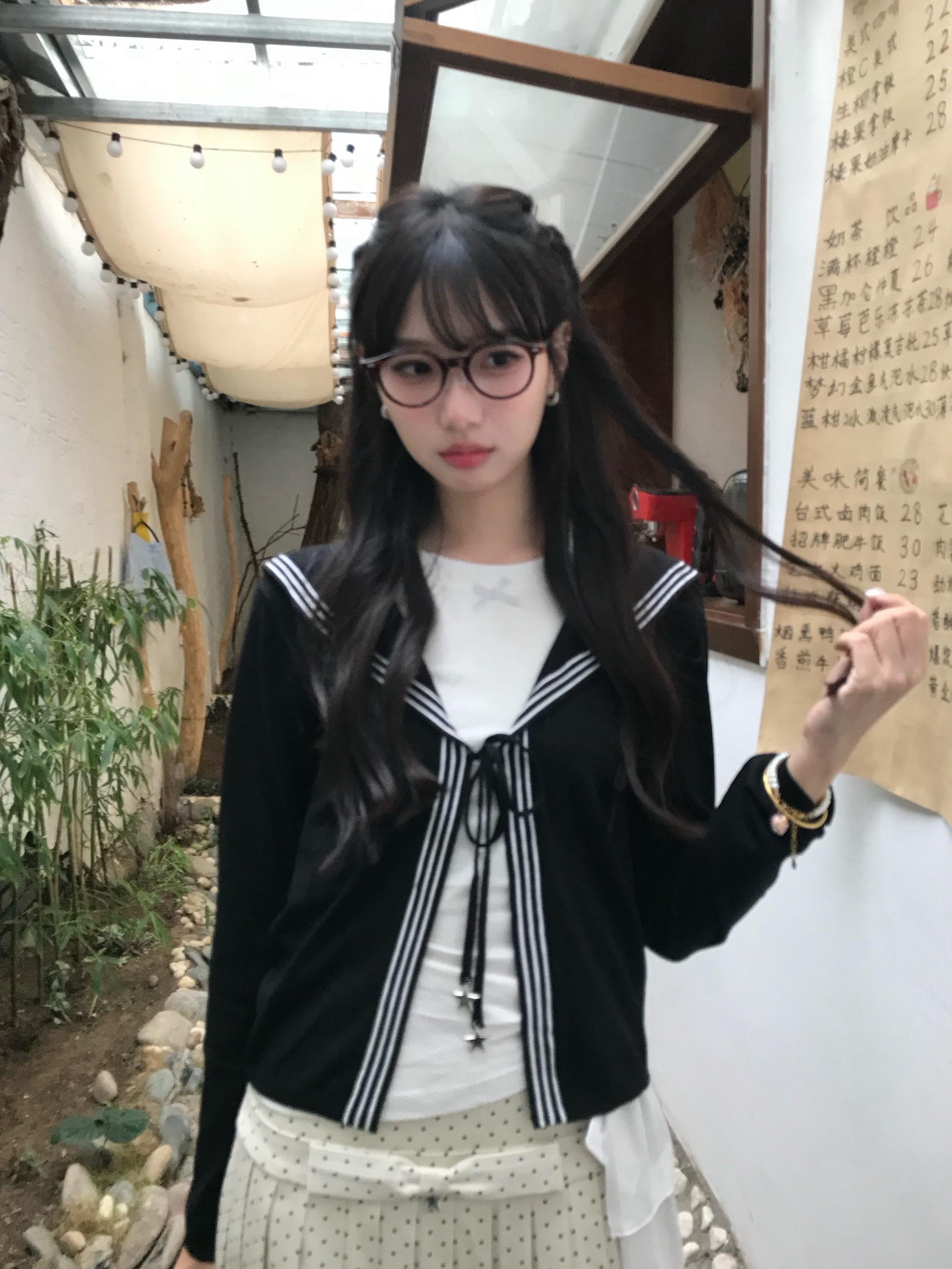 每次心情好的时候 我都特别珍惜 因为我不知道我下次难过的时候得难受多久...