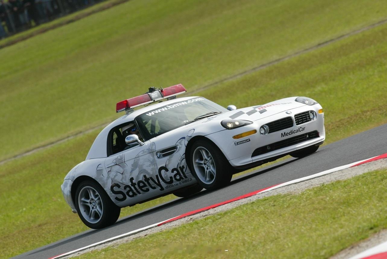 #BMWClassic# #SafetyCars# #E52# #Z8# #E4