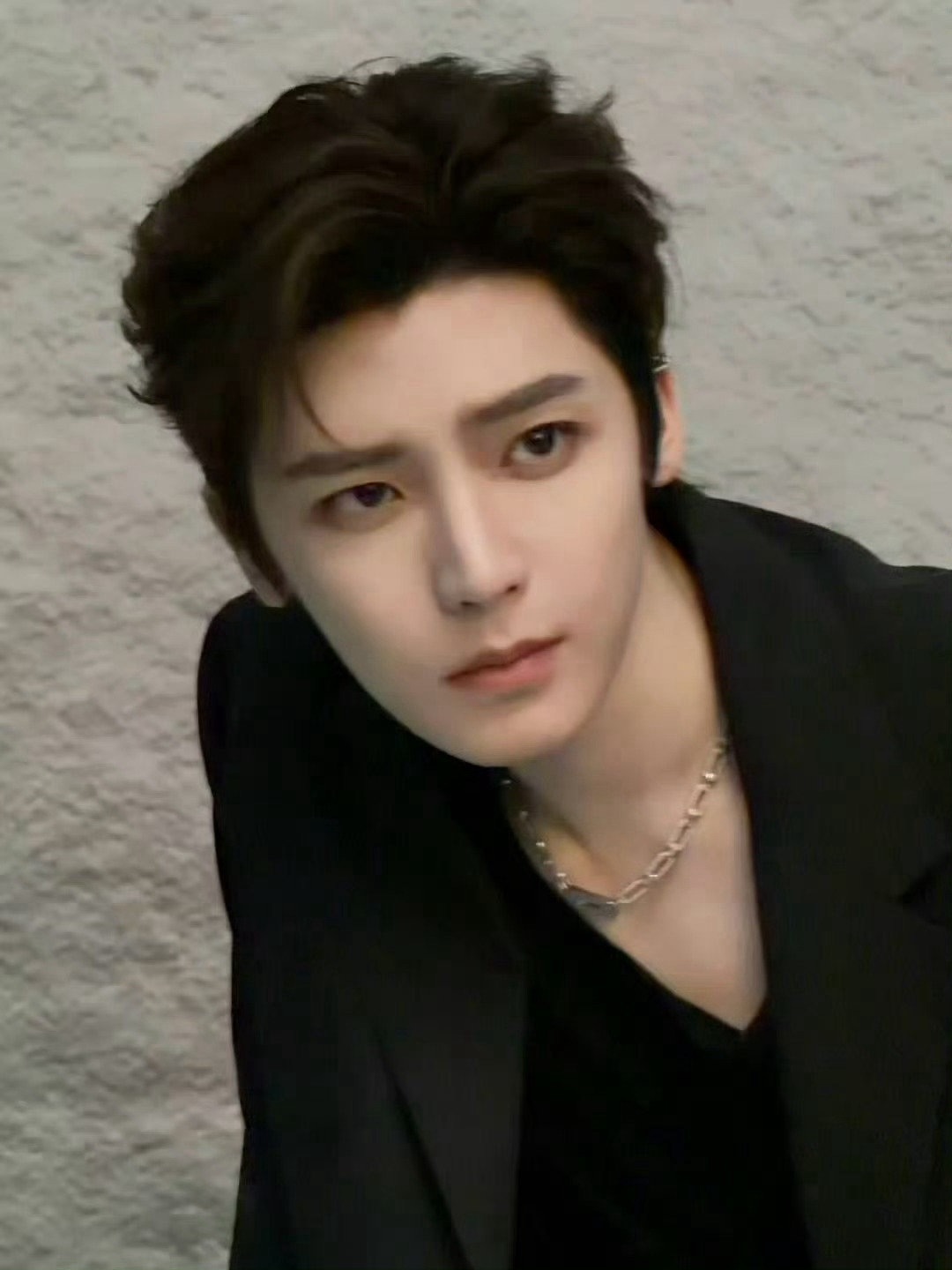 工作室总拿侯明昊来迷晕我！ 