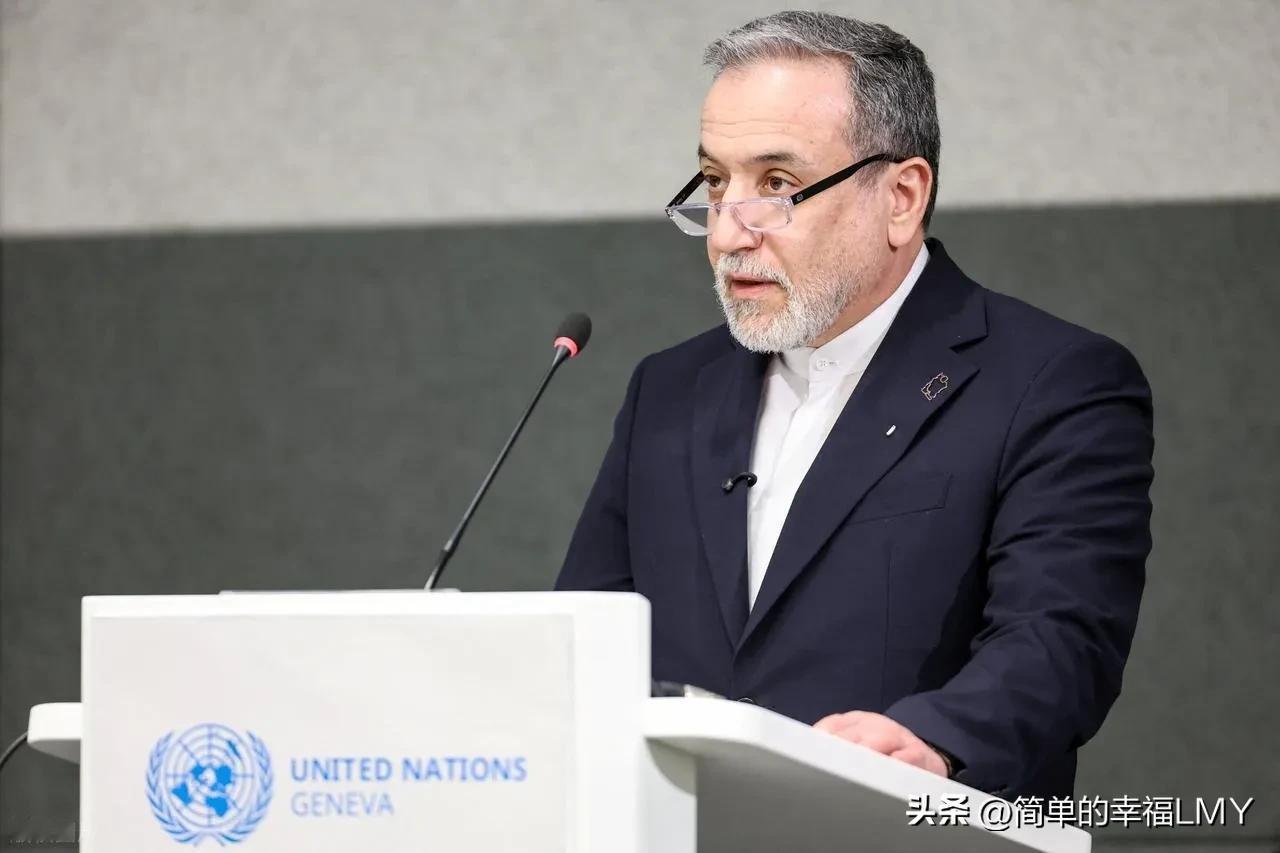 伊朗外长犯了大错误！擅自开放海峡送特朗普胜局，革命卫队火速出手纠错！

 
4月