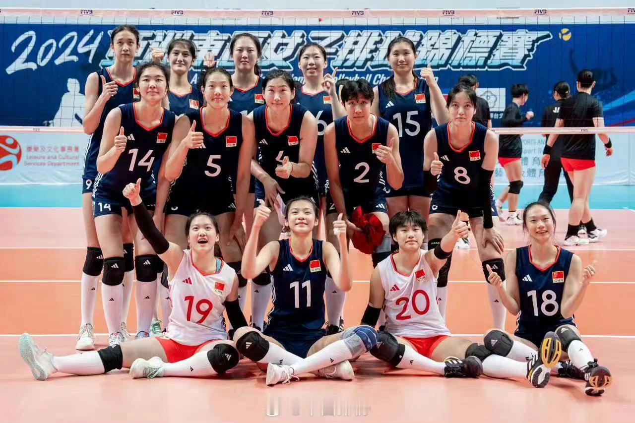 祝贺中国U19女排，夺得亚洲东区锦标赛冠军，零封日本青年梯队，从第二局落后到起势