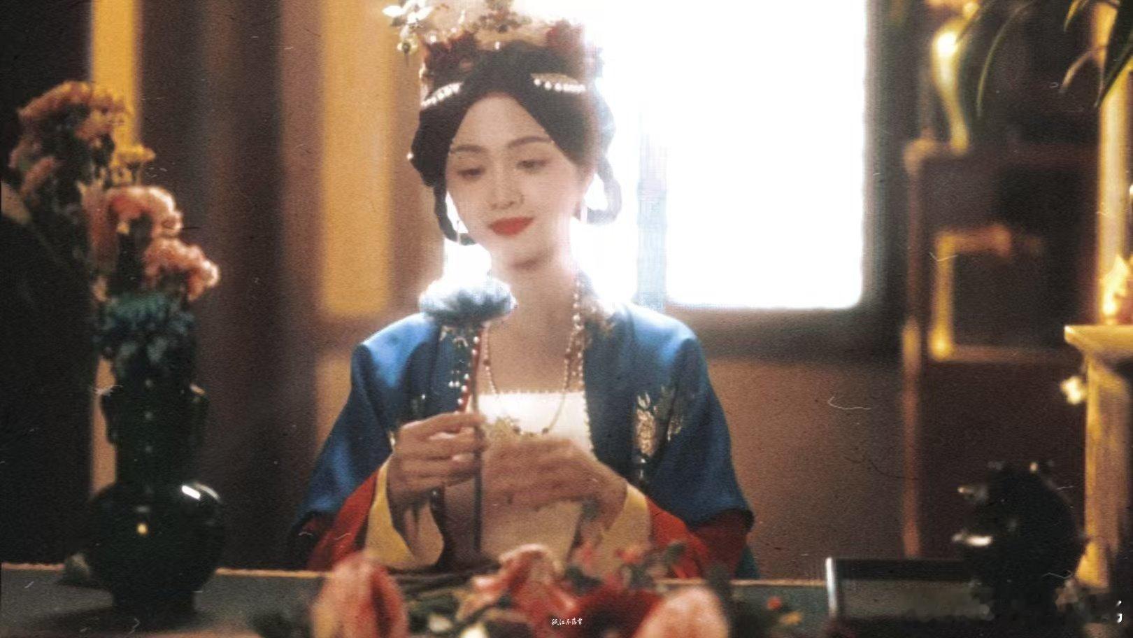 吴宣仪教黄圣池拍吻戏   电视剧五福临门  家人们，被这对CP的甜蜜花絮鲨疯了！