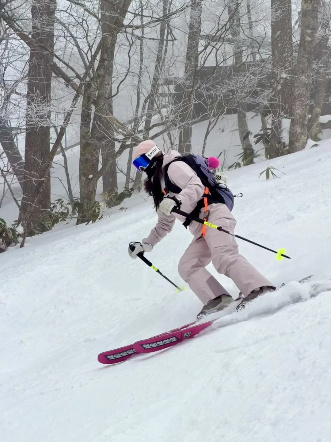 滑甜甜的雪🍓草莓牛奶🥛ootd