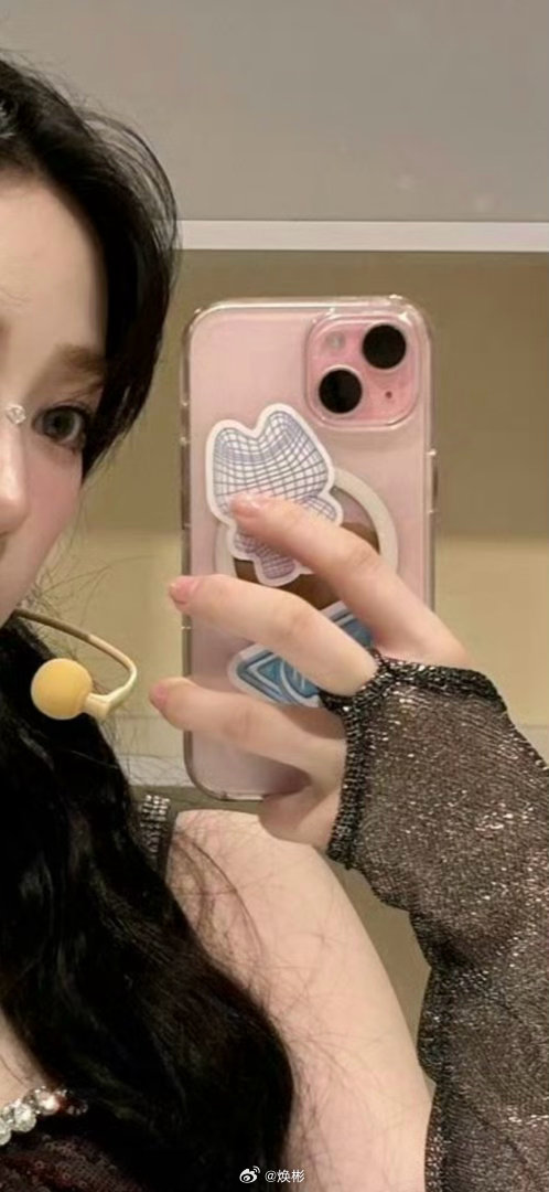 还是标准版iPhone好看！ 