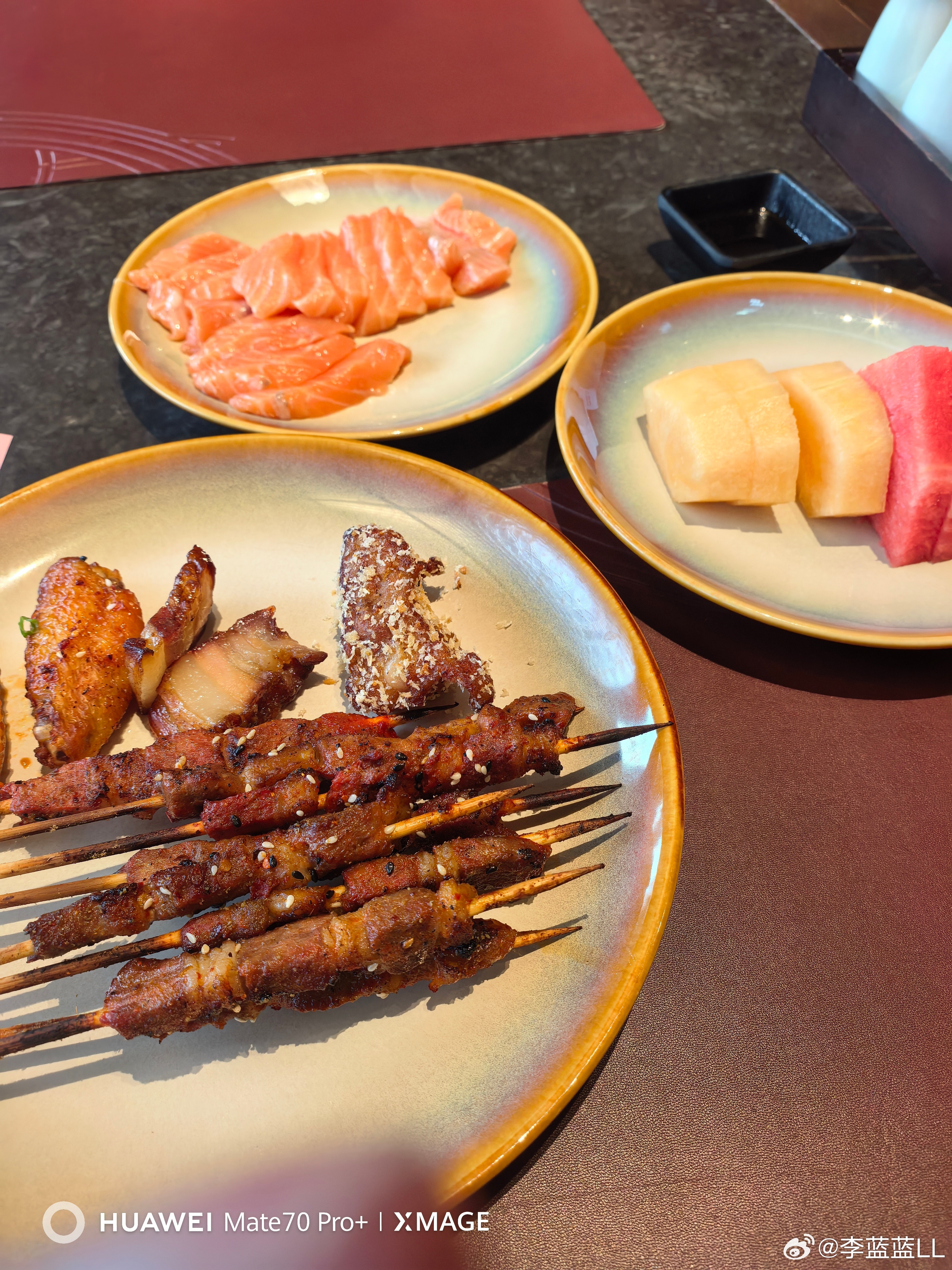 昨天跟朋友聊天，我们俩有个很一致的观点:排除政策的影响，HEV才是适合绝大多数人