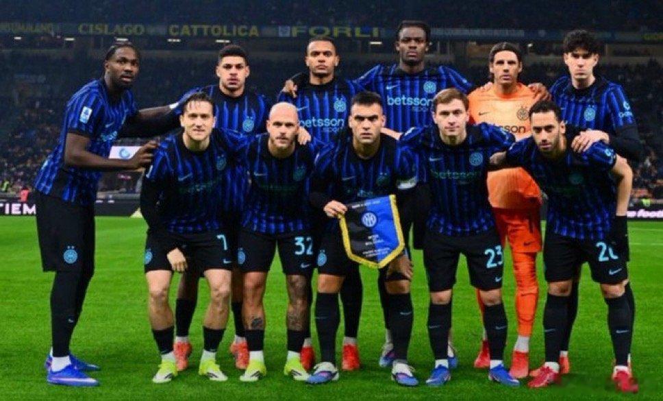 官方：现场有74410名观众到场国际米兰3比1博洛尼亚国际米兰热点现场 💰👏