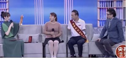 上门女婿刘斌意外失去双臂，丢掉工作的他被妻子一家扫地出门，带着年幼儿子的刘斌回到