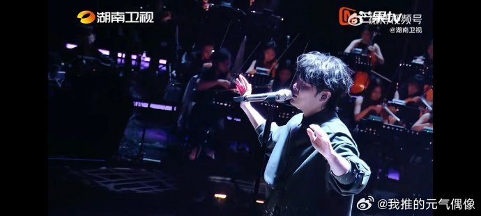 歌手直播尤长靖三月破碎感歌手2026听完尤长靖这段直播演唱久久缓不过来，温柔声线