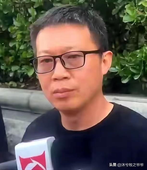 法律还了姜洪涛公道，却弥补不了他那颗受伤的心灵。

结婚22年，两个儿子都不是亲