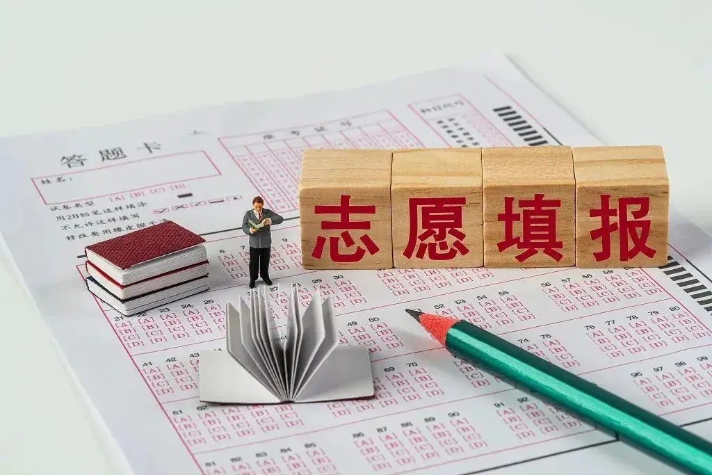 选专业不止要看就业还要看事业教育从来不是功利性的，不能用简单的“性价比”来衡量。