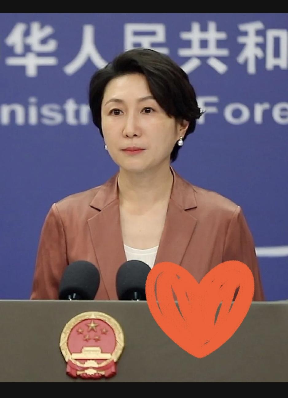 7 月 6 号中午，咱们海军在太平洋公海完成了一次实打实的军事训练，一艘战略核潜