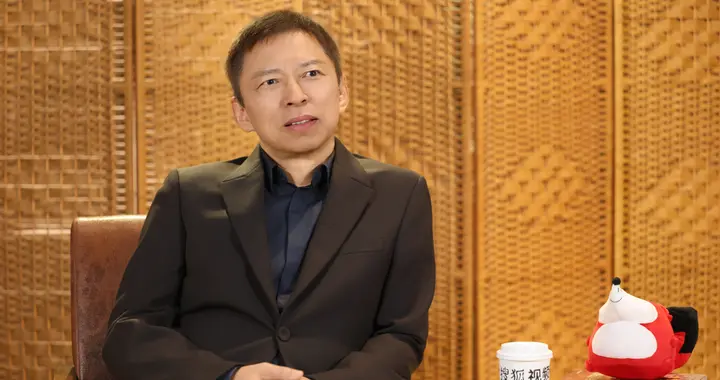 張朝陽：AI讓人人成為“知道分子”，但我們仍需思考丨2025世界互聯網大會