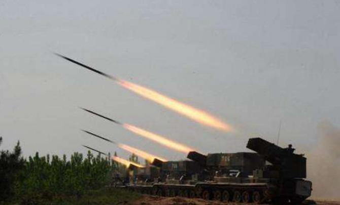 为什么日本敢惹中国却貌似并不敢惹朝鲜，这都是因为他们知道朝鲜是真的会跟他们打起来