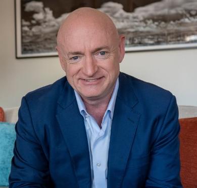 凯利公开对特朗普发出谴责！这位美国联邦参议员公开表示，随着特朗普的一句“一个文明