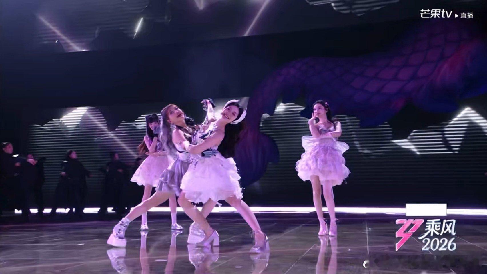 万千惠被低估了不靠炒作只凭实力说话，每一次表现都用心对待，万千惠值得被正视和更多