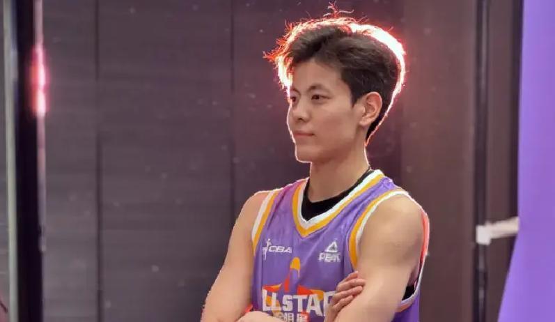 2026年3月21日西安曲江竞技中心，杨舒予刚打完世预赛就杀进WCBA全明星三分