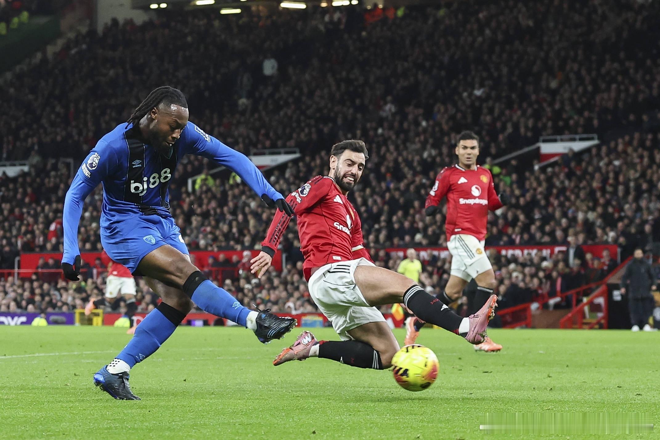 解约金6500万镑！罗马诺：曼联曼城求购塞梅尼奥，利物浦可能出手冬窗临近，罗马诺