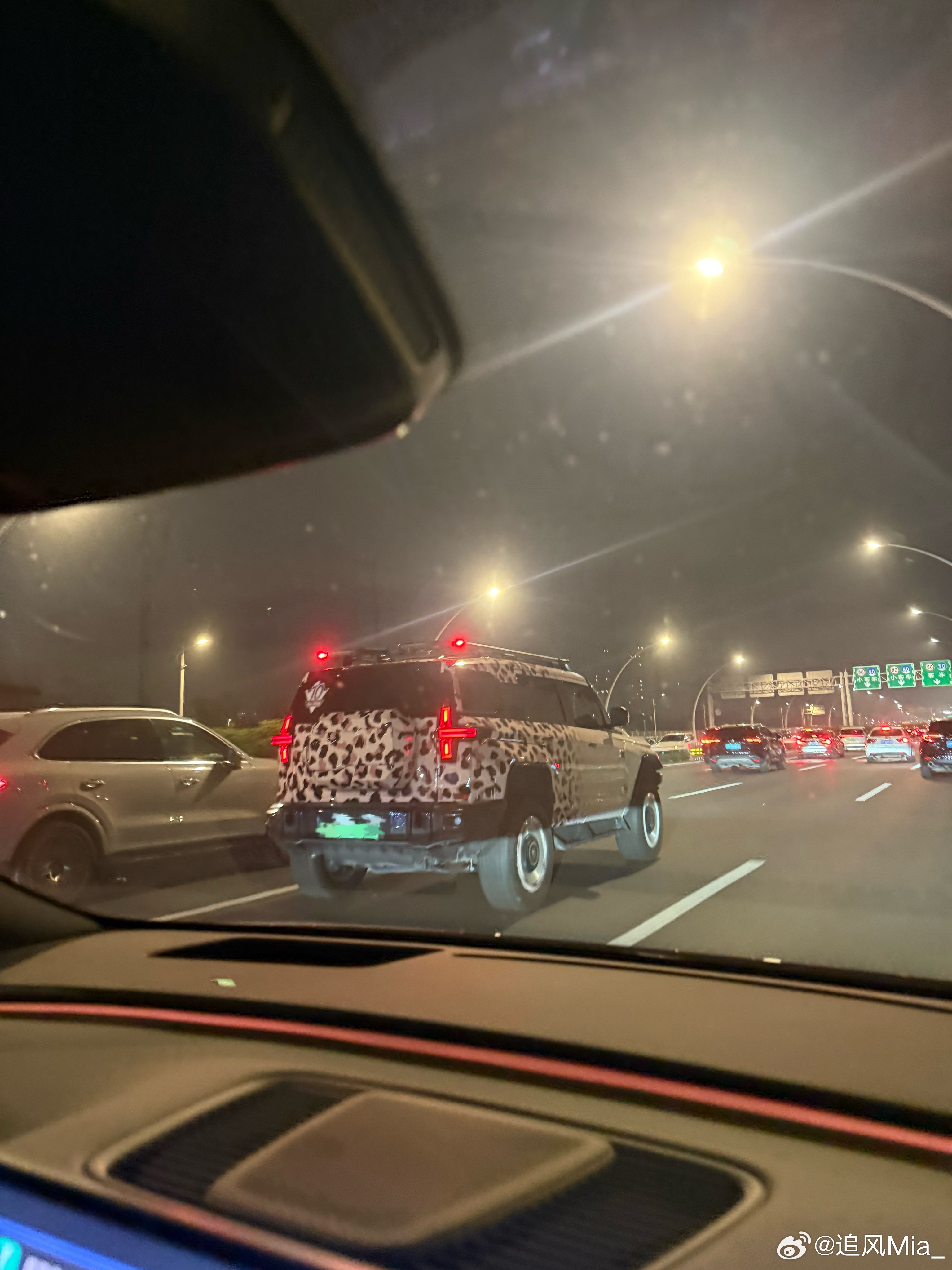 mia的plog时刻 最近看到的最炸裂的涂装新能源汽车 上海