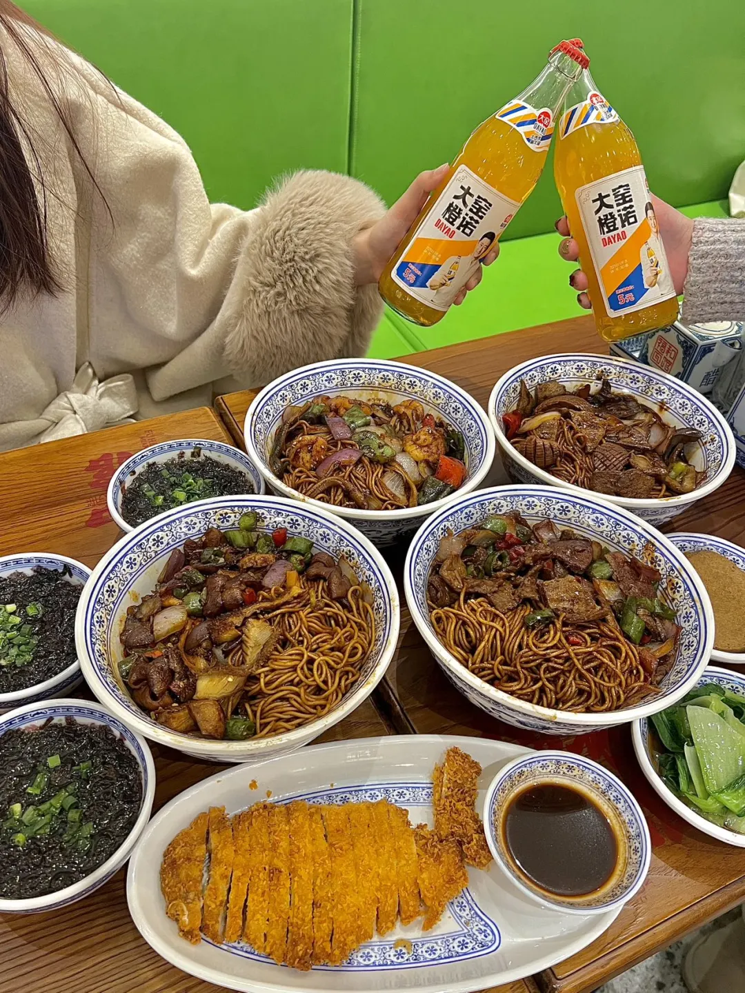 必吃榜不是吹的！浓油赤酱本帮面绝了！
