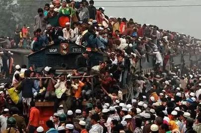 日本为填补赴日游客下滑的空缺，把目光投向了印度。2025年印度赴日游客首次突破3