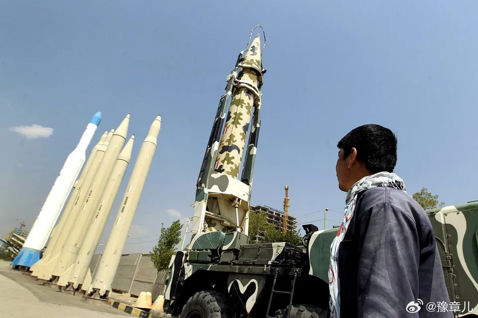 伊朗真实承诺4行动第49轮攻击，弹道导弹向以色列及海湾地区的美军基地发射（北京时