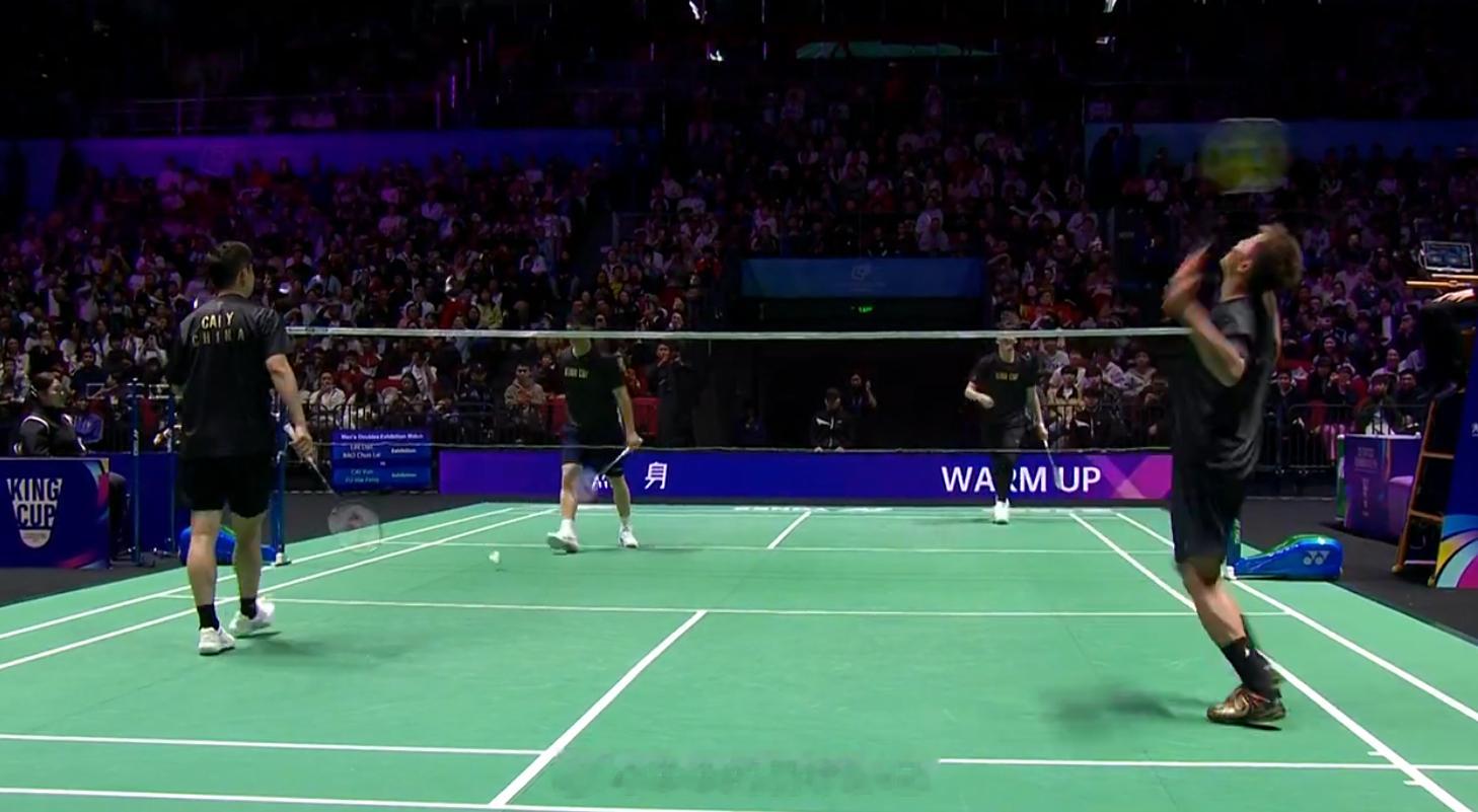 天王杯国际羽毛球公开赛国羽f4齐聚天王杯 衣服颜色都一样不罚钱吗！！(bushi