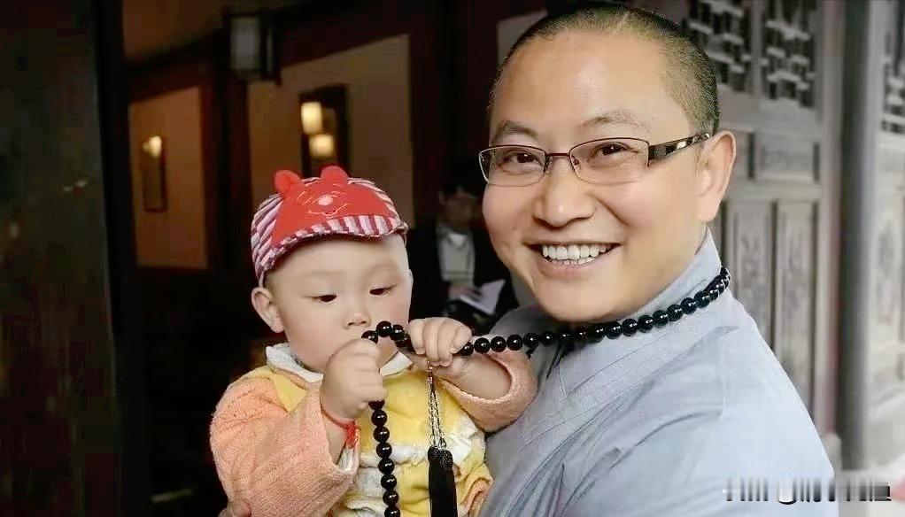 你见过真正的佛吗？他打破了佛门的三大禁忌，血光、杀生以及荤腥，却让所有的人都看到