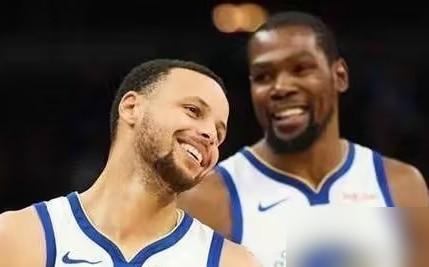 22支球队等着瓜分杜兰特，火箭却准备拿他当重建的垫脚石。
你知道现在什么情况吗