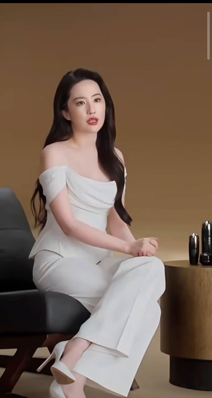 对于合作来说，五年的时间也是一个挺长的时间。其实我很喜欢一句话，就是你怎么定义时