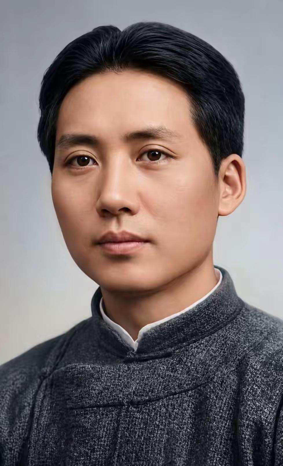 毛主席评曹操：雄才伟略亦有其短，辩证评说显史观
 
毛主席为曹操翻千年冤案，亦客