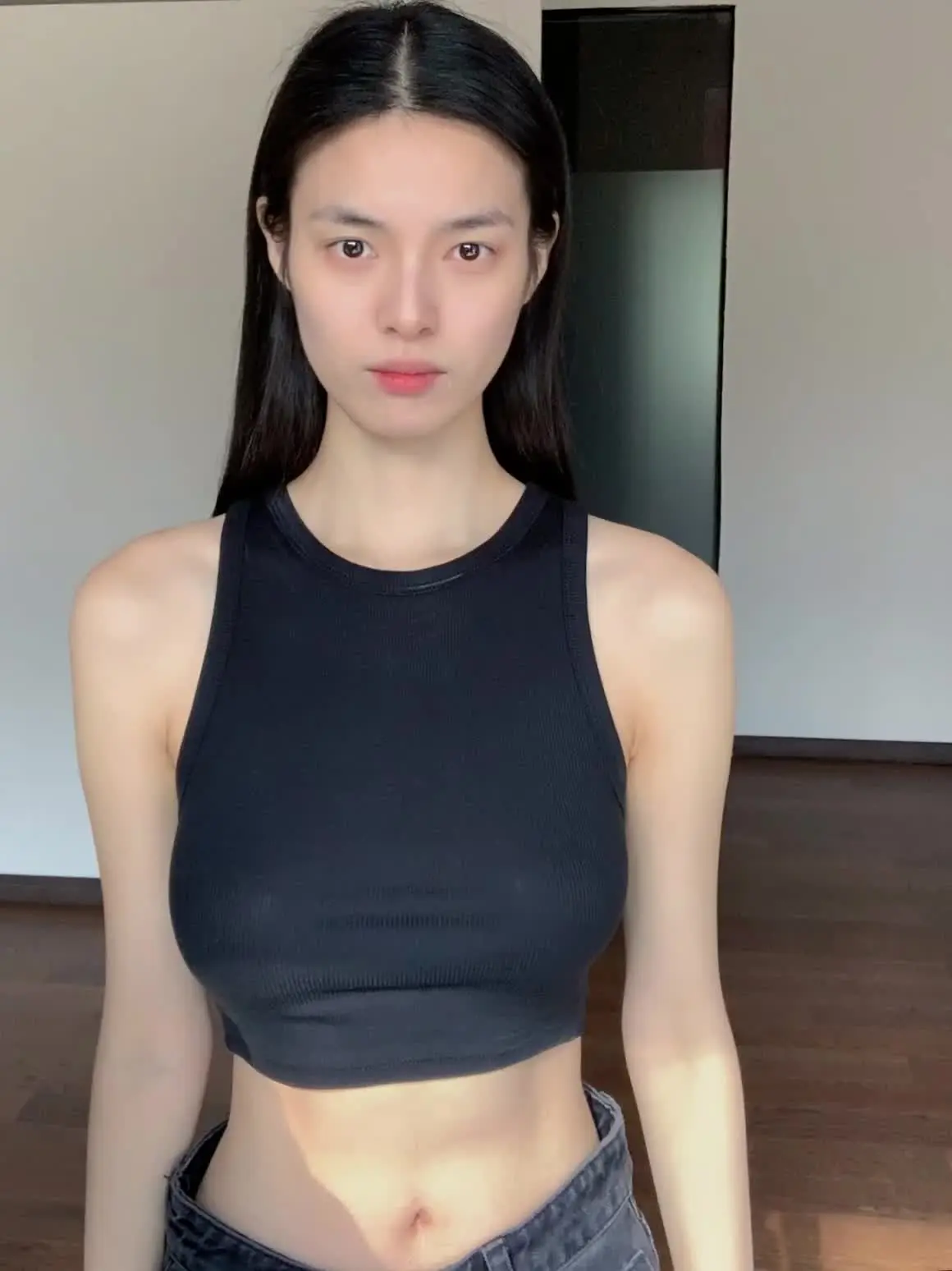 最近瘦了 素颜更新一下snap📷