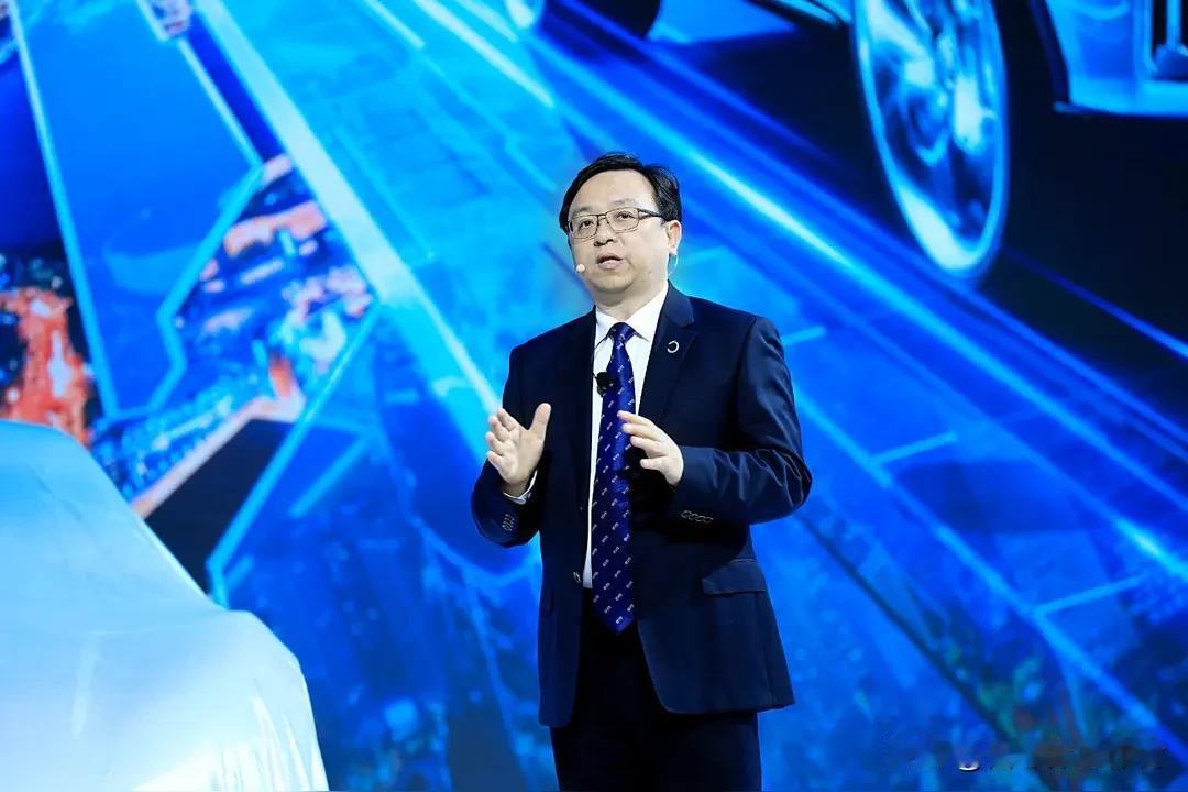 五年剑指全球第一，比亚迪凭什么底气领跑世界车市
 
一场千人参与的股东大会，勾勒