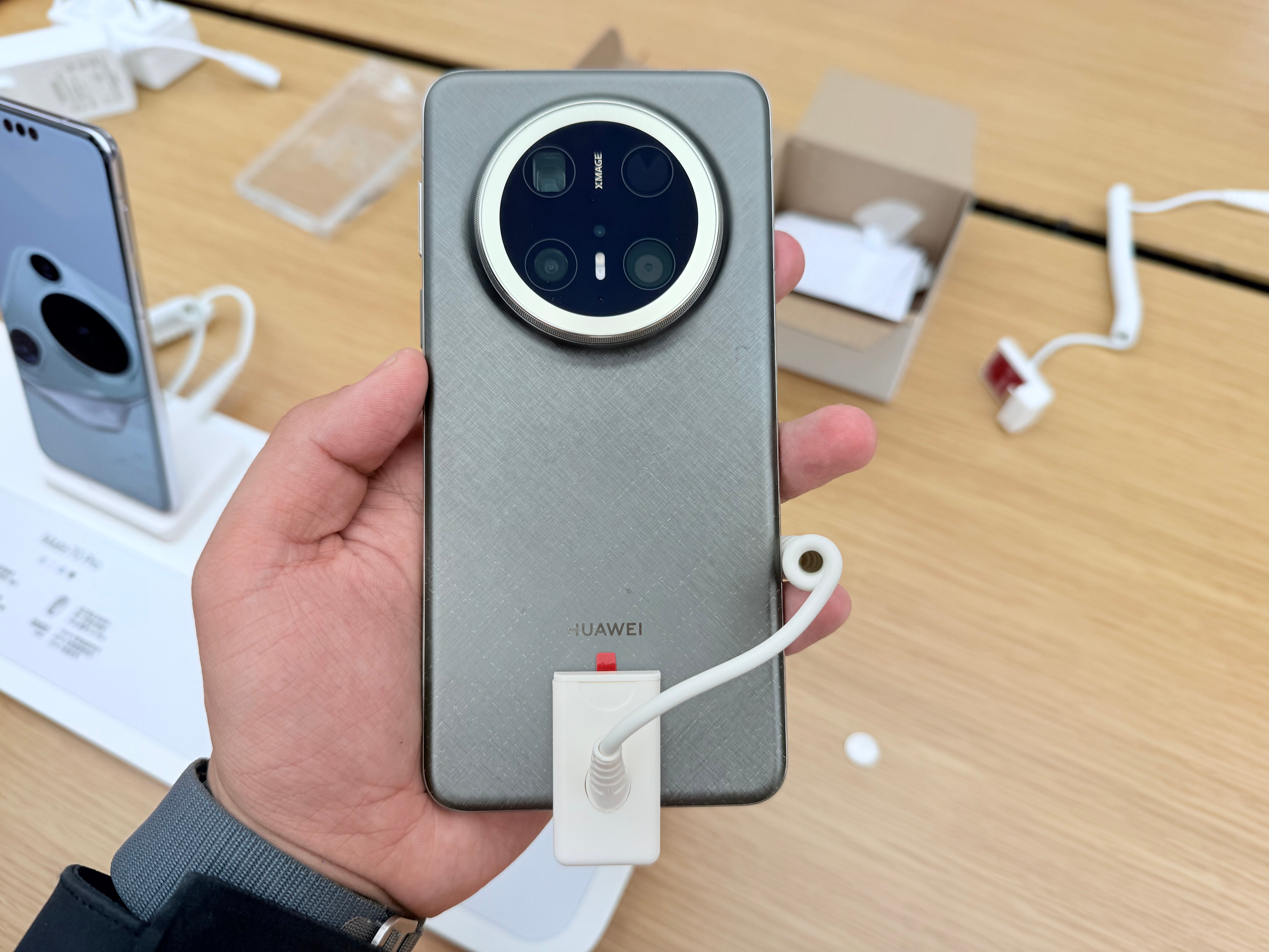 华为Mate70Pro+的 麒麟9020 性能表现如何？系统是鸿蒙4.3性能模式